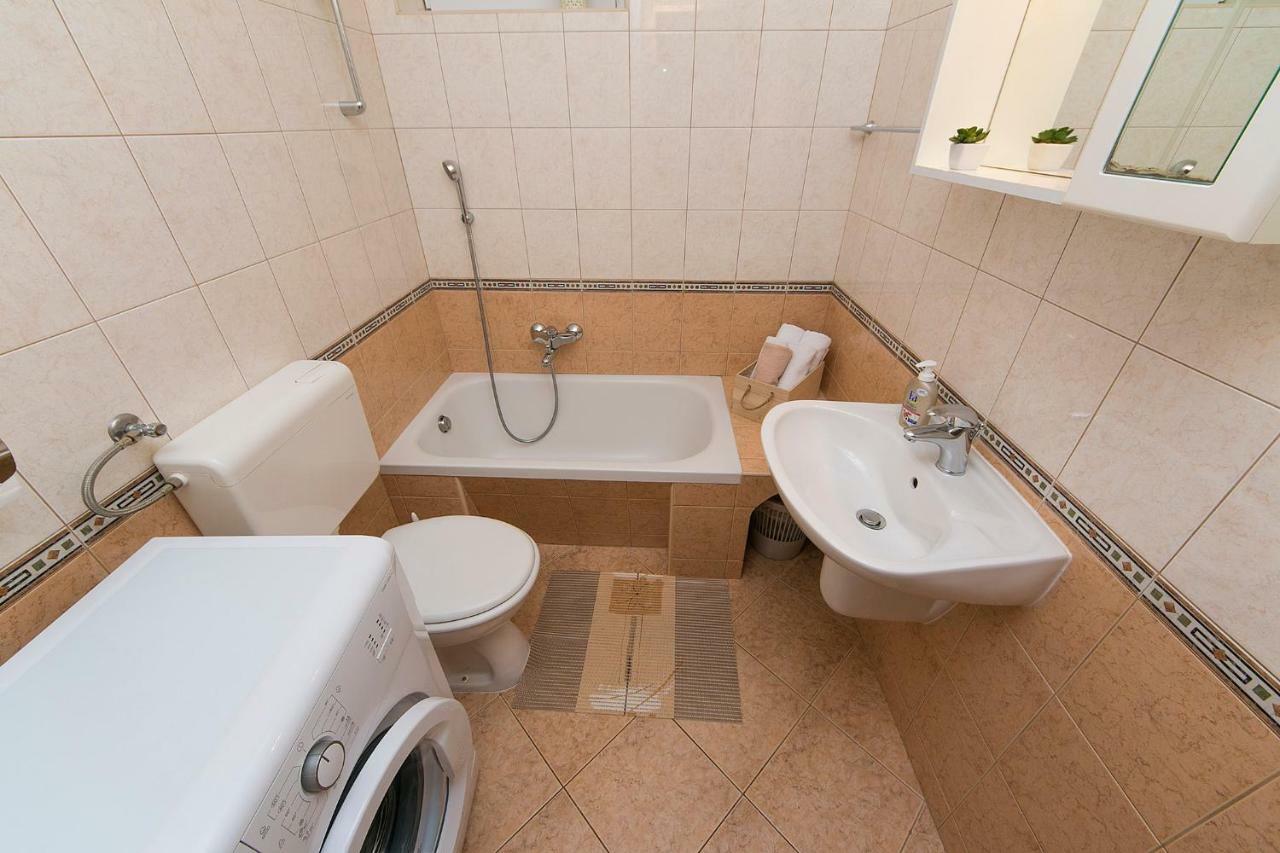 Seaview Center House Brela Villa Bagian luar foto